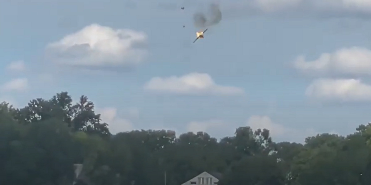 Video: Fighter jet crashes near apartment building complex during air show in Michigan